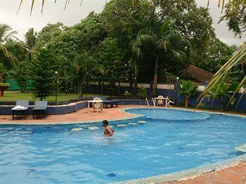 Retreat Anjuna Resort エクステリア 写真